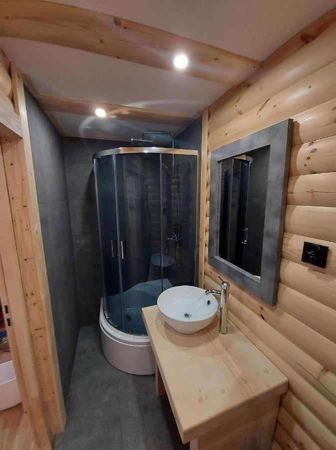 Apartamento U Mlynorza Suche Exterior foto