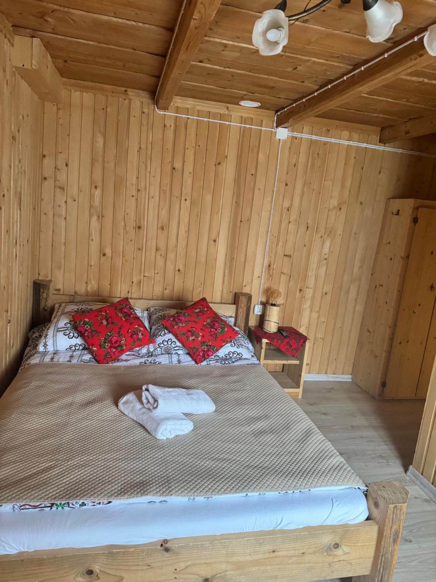 Apartamento U Mlynorza Suche Exterior foto