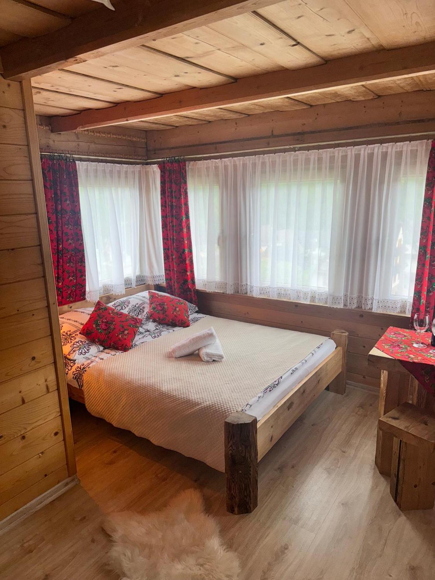 Apartamento U Mlynorza Suche Exterior foto